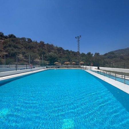 Willa Rooftop Terrace & Panoramic Mountain View'S Cutar Zewnętrze zdjęcie